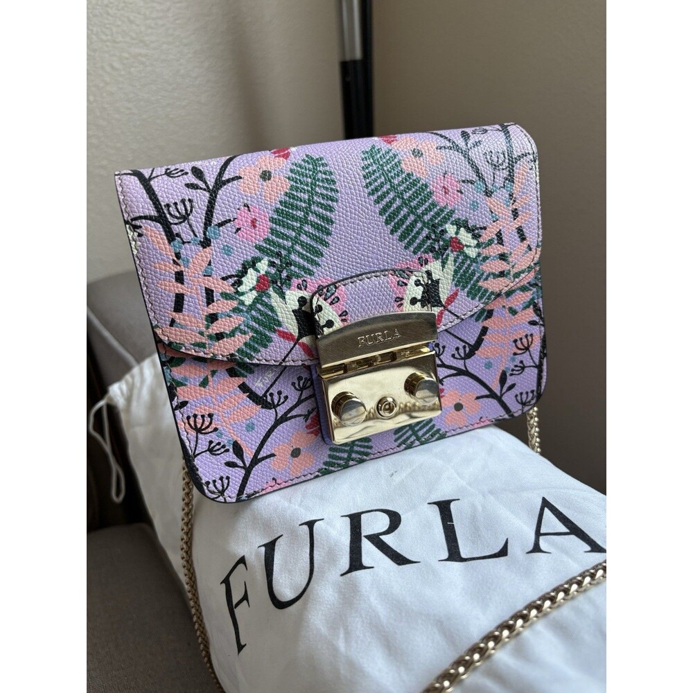 FURLA Metropolis Leather Crossbody Bag Toni Giglio Purple Floral Chain Strap